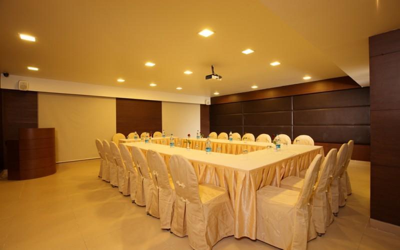 Hotel Shelton Rājahmundry Εξωτερικό φωτογραφία